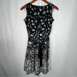 Haani New York B&W Gradient Floral Print Sleeveless‎ Thick Knit Dress Size SP